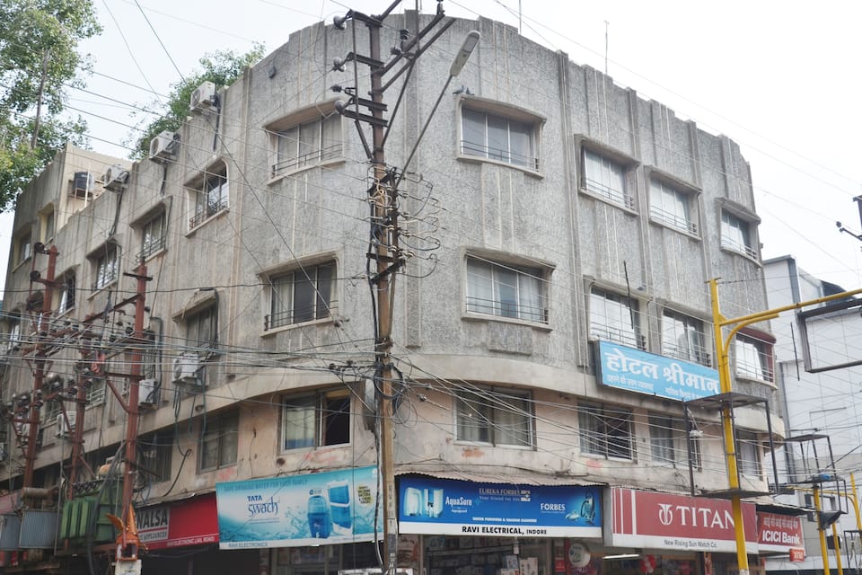 Hotel Shreeman, Indore